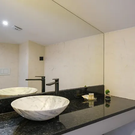 Do Marques Konukevi Porto